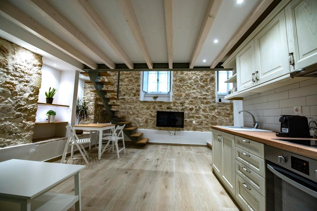 Yiasemi Corfu Loft Apartments Bagian luar foto
